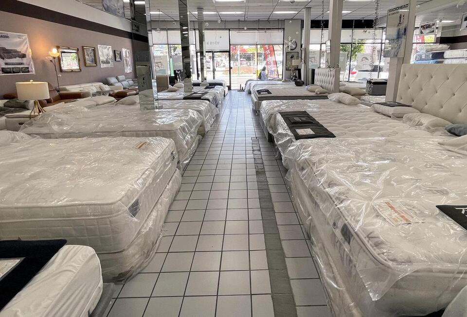 Boise loses mattress stores after bankruptcy