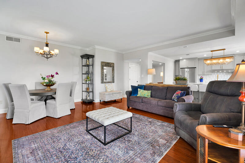 Downtown Evansville living with river views