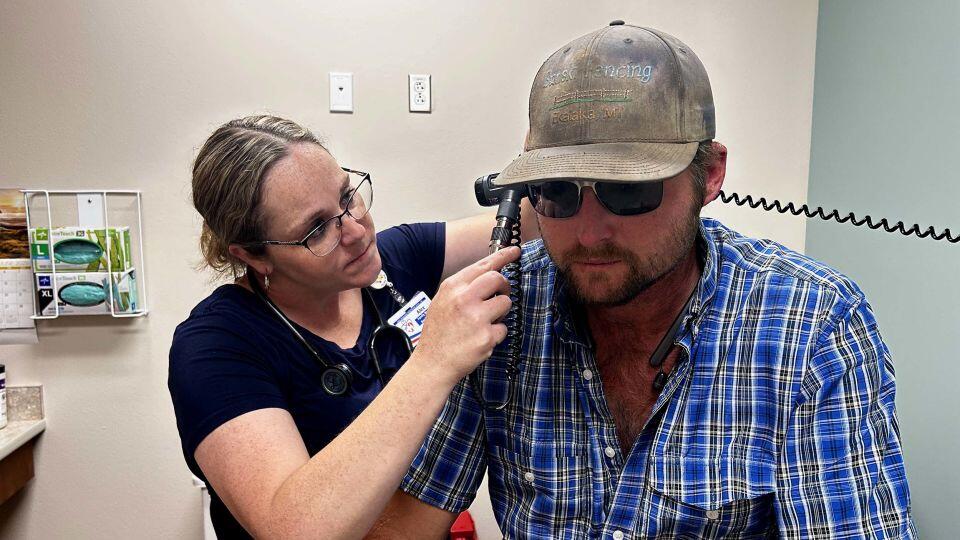 Rural ERs Running Without Doctors?!