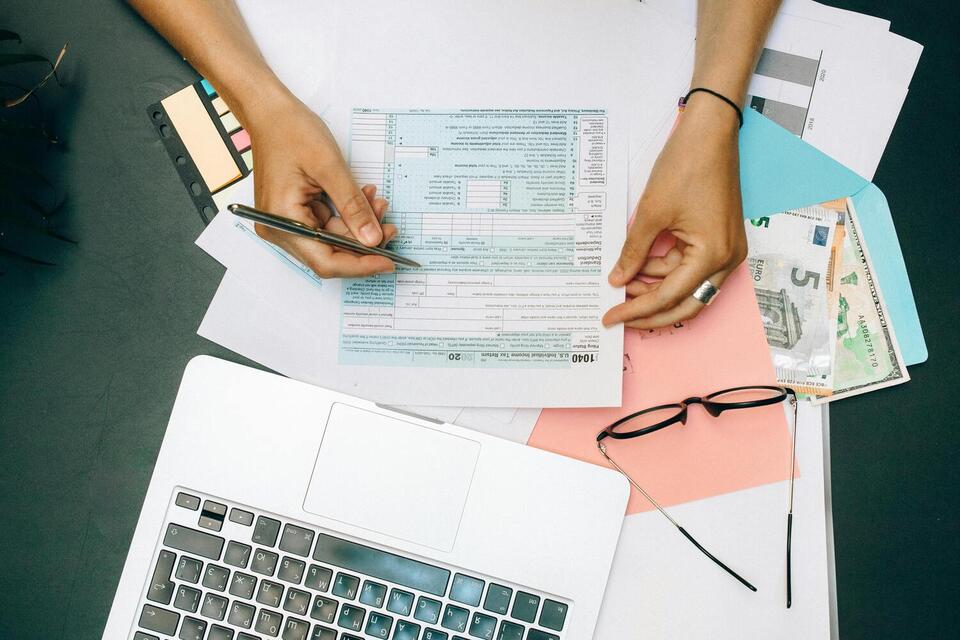 Retiree Tax Traps: Don’t Let the IRS Surprise You!