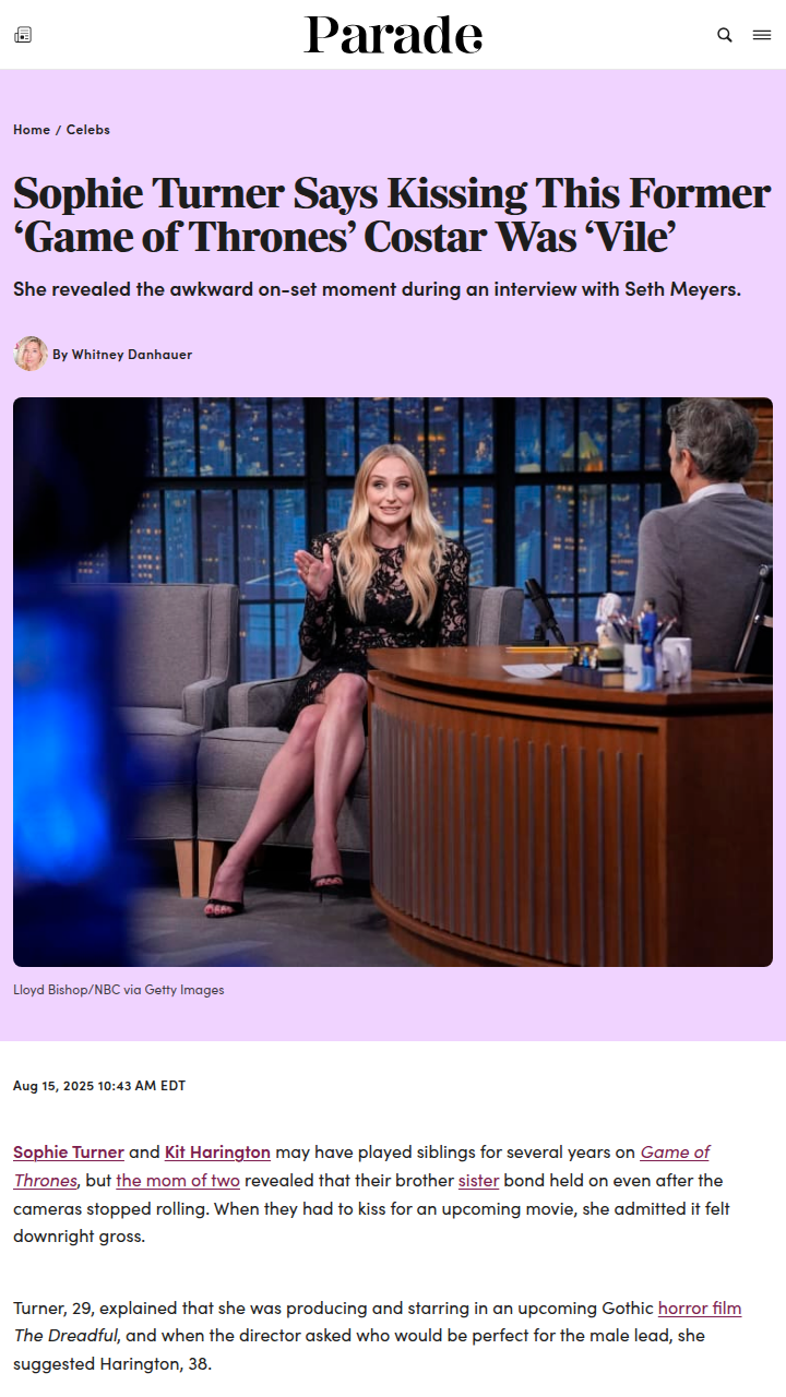 Sophie Turner & Kit Harington's 'Vile' Kiss 😳