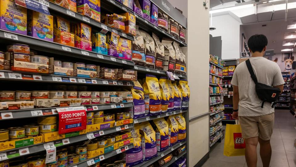 Why Shopping Sprees Are Still a Thing