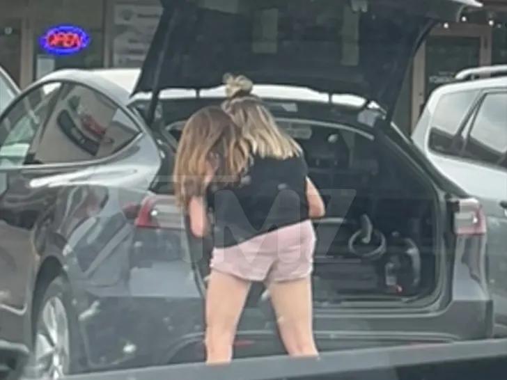 Abby & Brittany Hensel Spotted With a Baby!