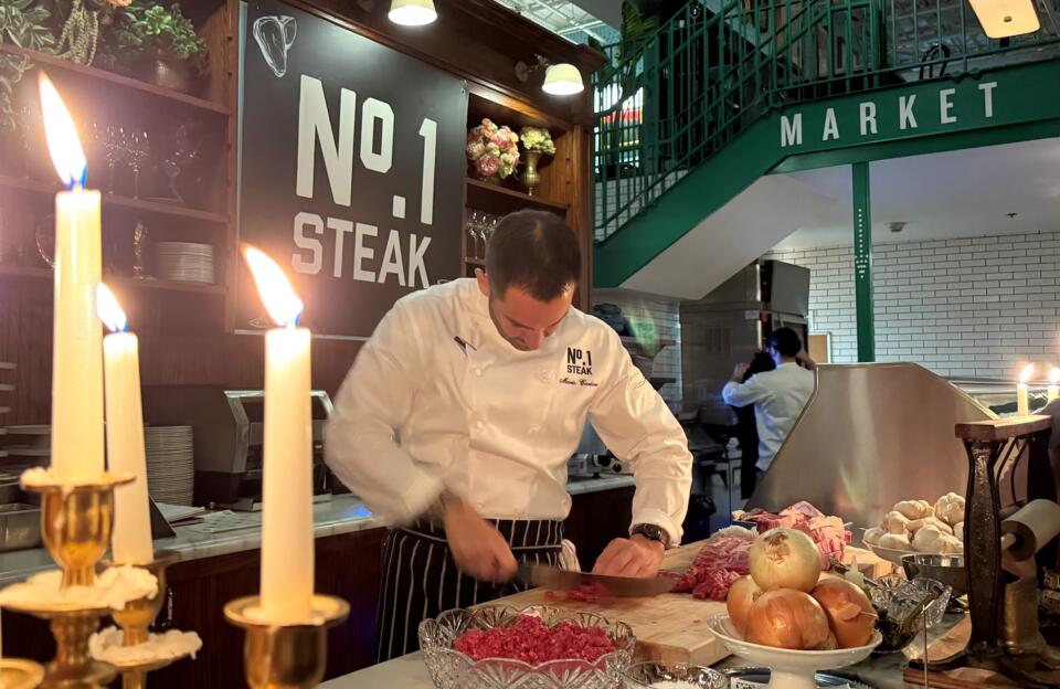 Mario Carbone’s Steakhouse Pop-Up Is Here!