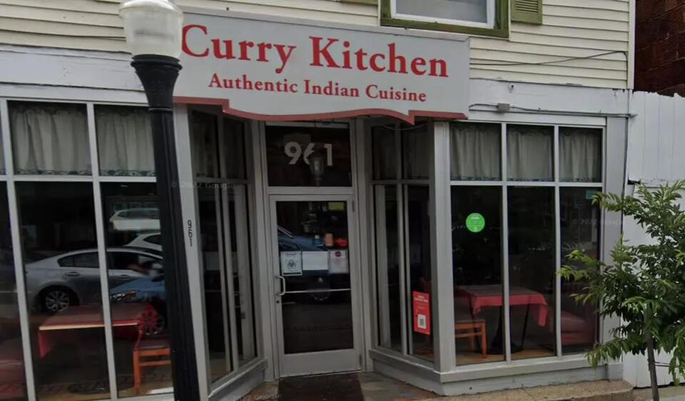 Grand Rapids’ Fulton Street gets a tasty new neighbor