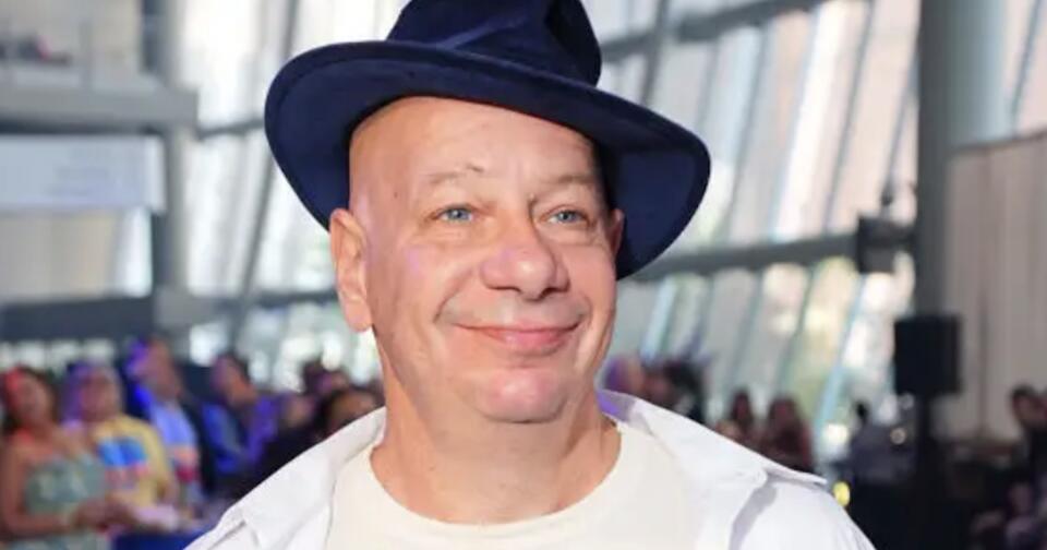 Jeff Ross Gets Real About Cancer & Friendship