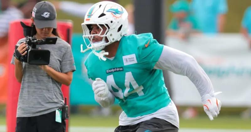 Chop Robinson Injury Scare: Fins Fans React