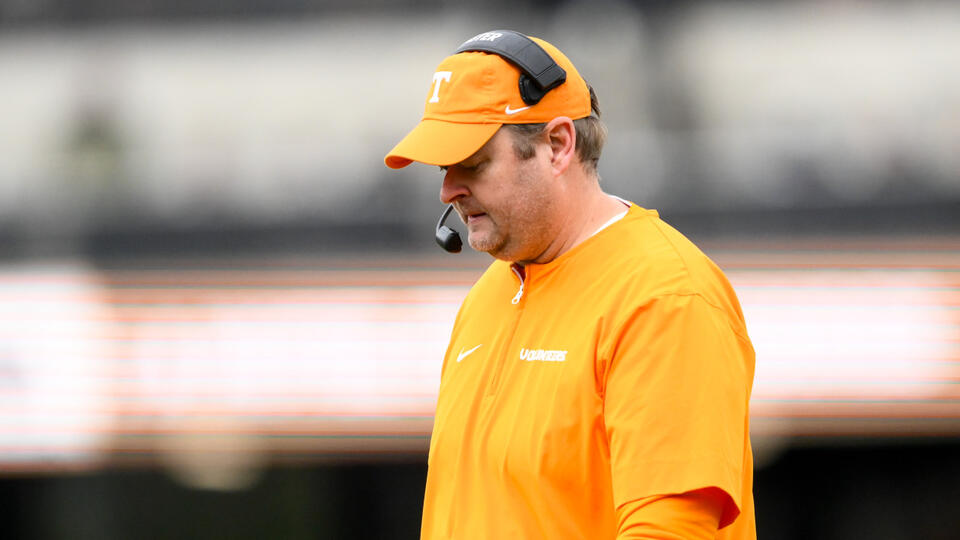Vols Face Tough Loss in Hiter Recruiting War