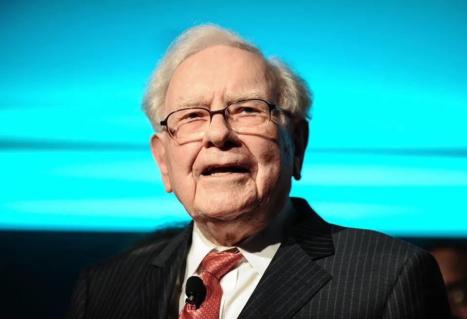 Why Buffett's Betting on UnitedHealth's Bad Year