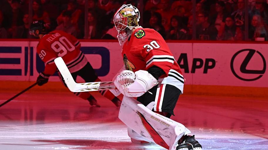 Why the Blackhawks' goalie contract could shape their future