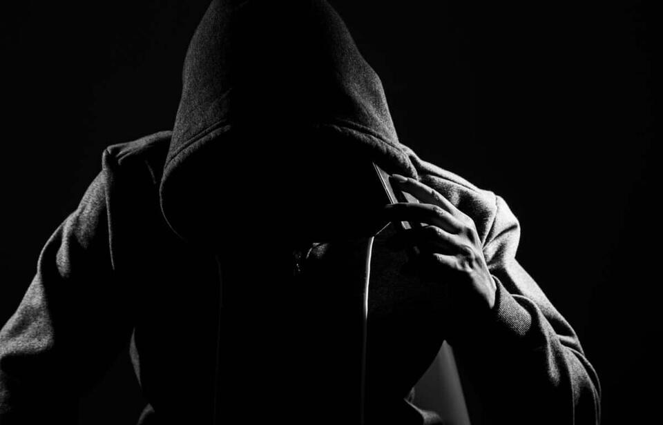 Can Radar Really Spy on Your Calls?