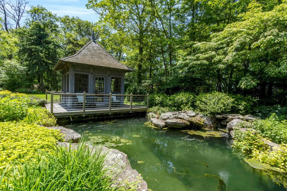Inside Tuxedo Park’s $29.5M mountaintop mansion