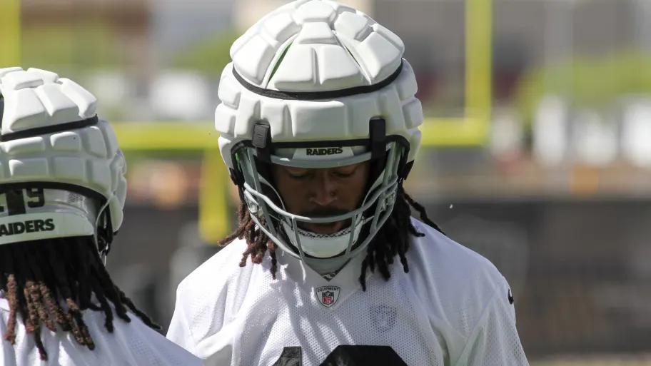 Raiders stars steal the show vs 49ers