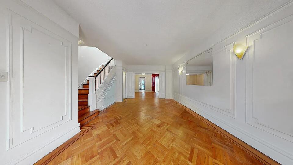 Brooklyn homes with big surprises this weekend