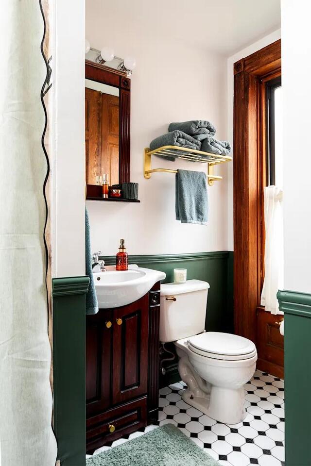 Brooklyn brownstone proves small spaces shine