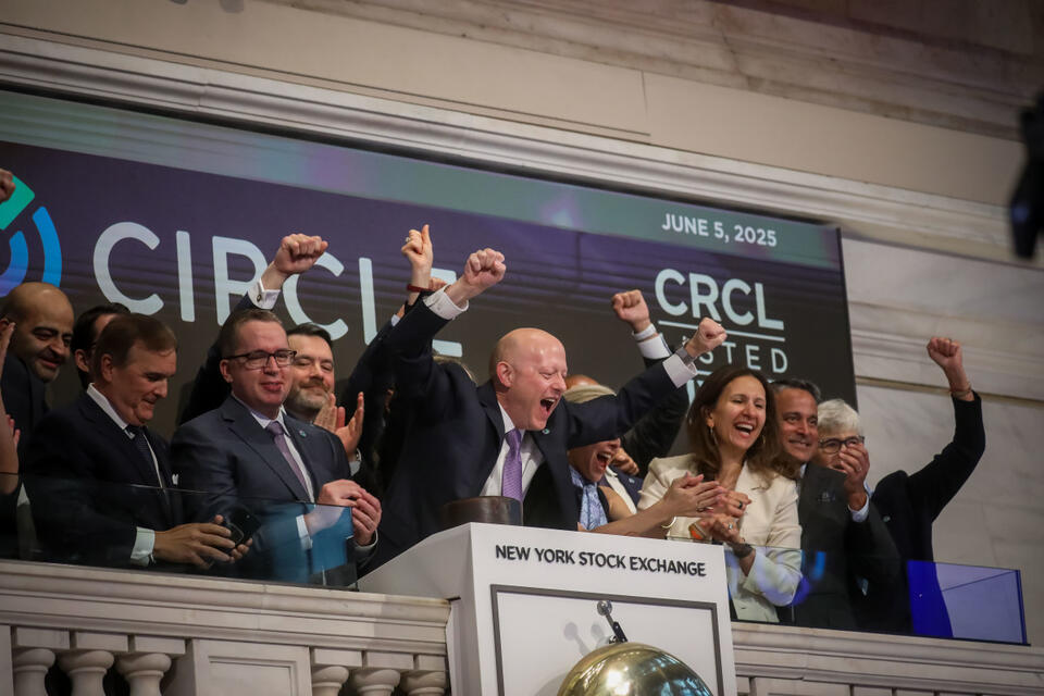 Crypto IPOs: Next Big Thing or FOMO Trap?