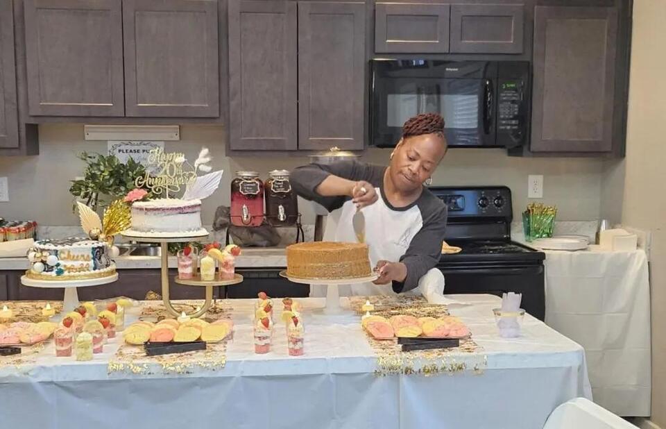How DebbieKakes became Indy’s sweet success