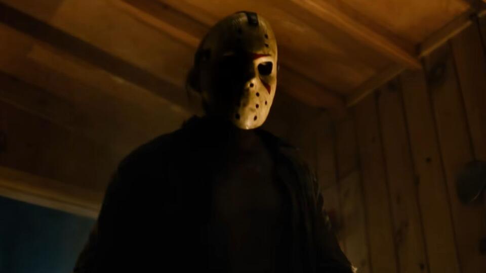 Jason Voorhees' Comeback: Movie or Cider Ad? 🍏