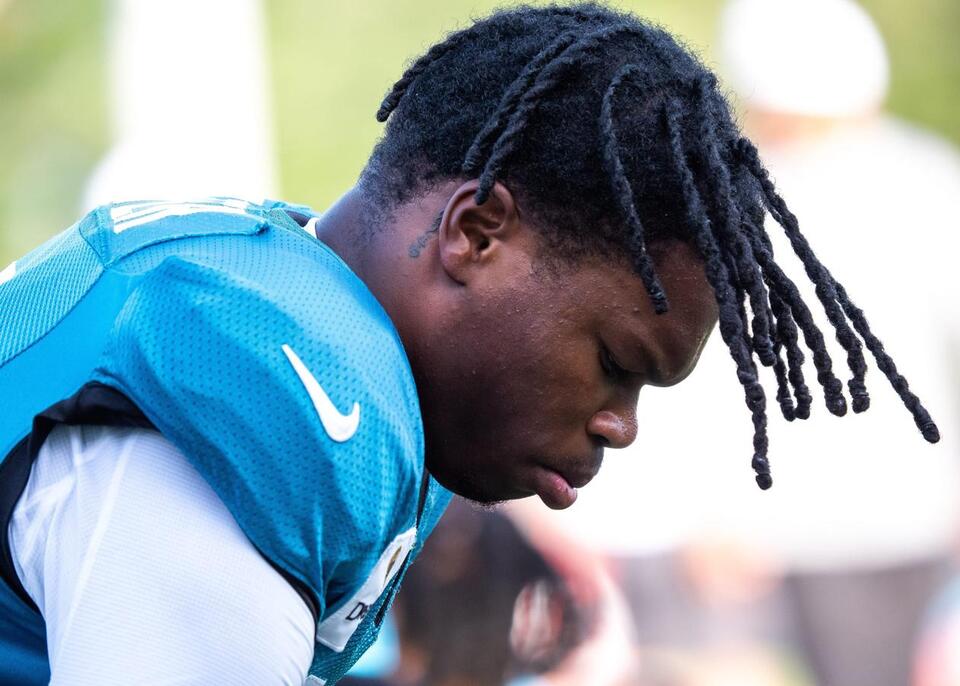 Travis Hunter Injury Shakes Up Jags’ Preseason