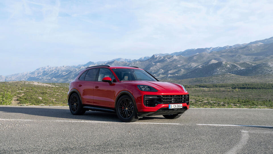 Porsche Cayenne’s Wild August Lease Deal