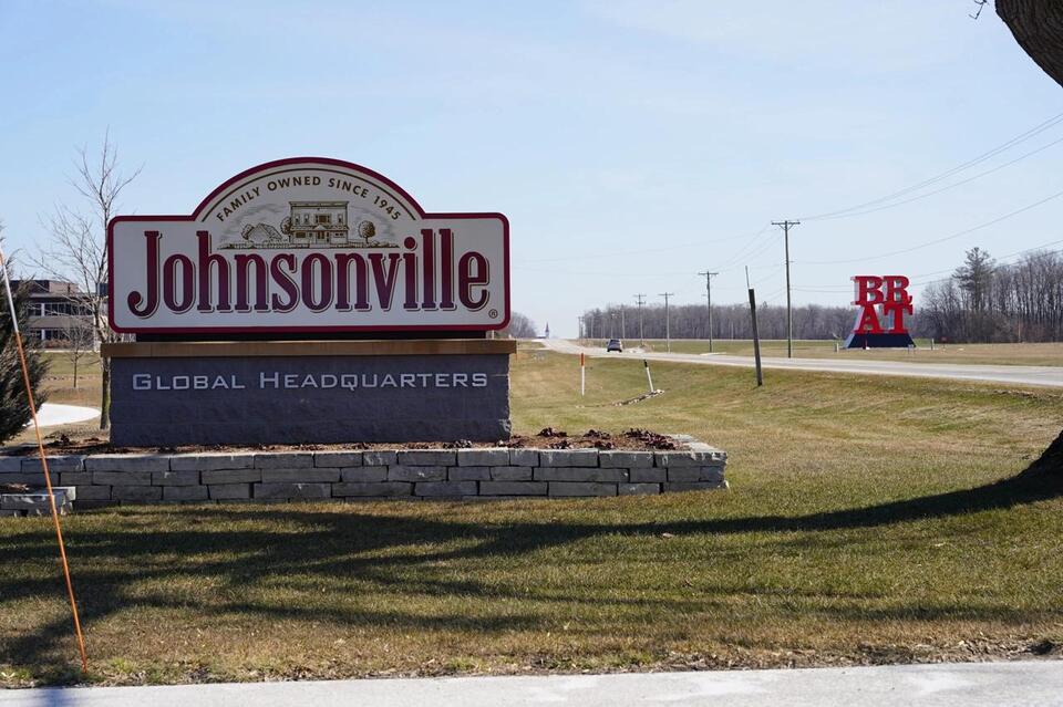 Illinois factory closure shocks community