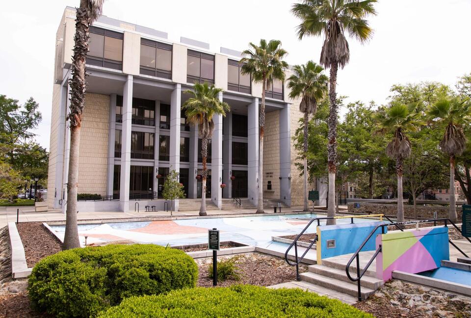 Gainesville's bus boost: UF steps up