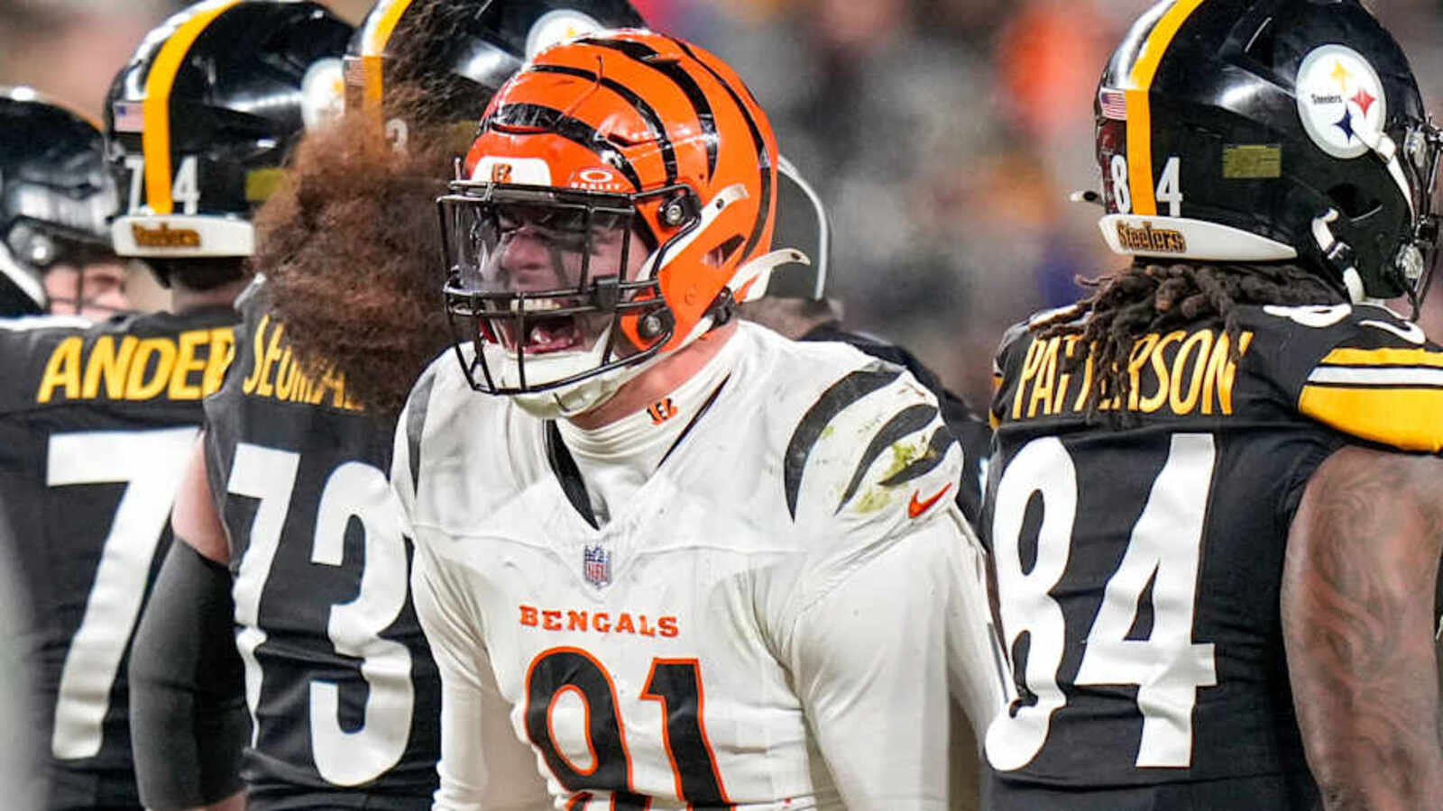 Bears Eyeing Sack Leader Hendrickson?