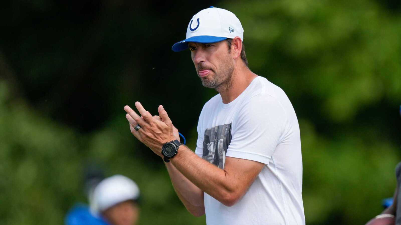Colts QB decision: Consistency is key