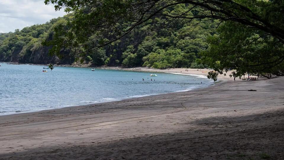 Microplastics Invade Costa Rican Beaches!