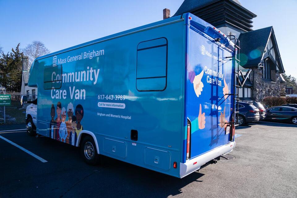Boston’s mobile vans break barriers in cancer screening