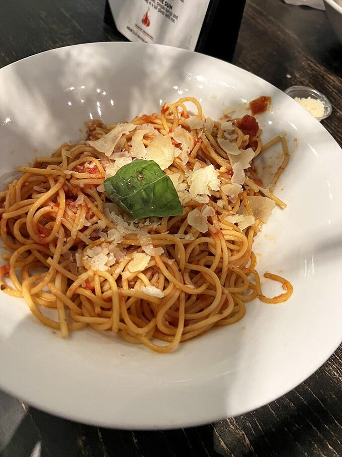 Ventura’s pizza spot locals can’t stop raving about