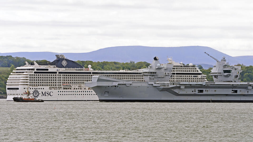 Cruise Ship vs Aircraft Carrier: Which Is Bigger?
