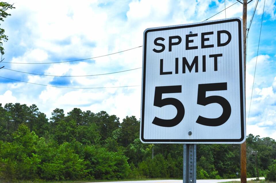 Speed Limits: Who’s Really Setting the Rules?