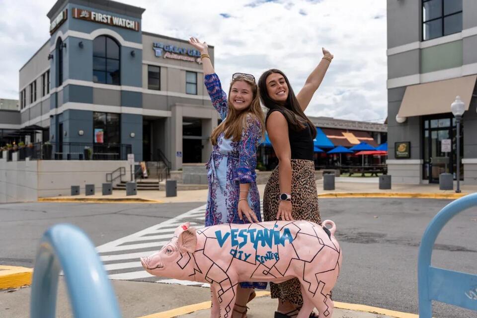 Vestavia City Center: Eat, shop & play all day