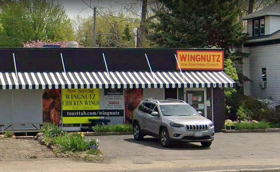 Wingnutz brings more heat to downtown Buffalo