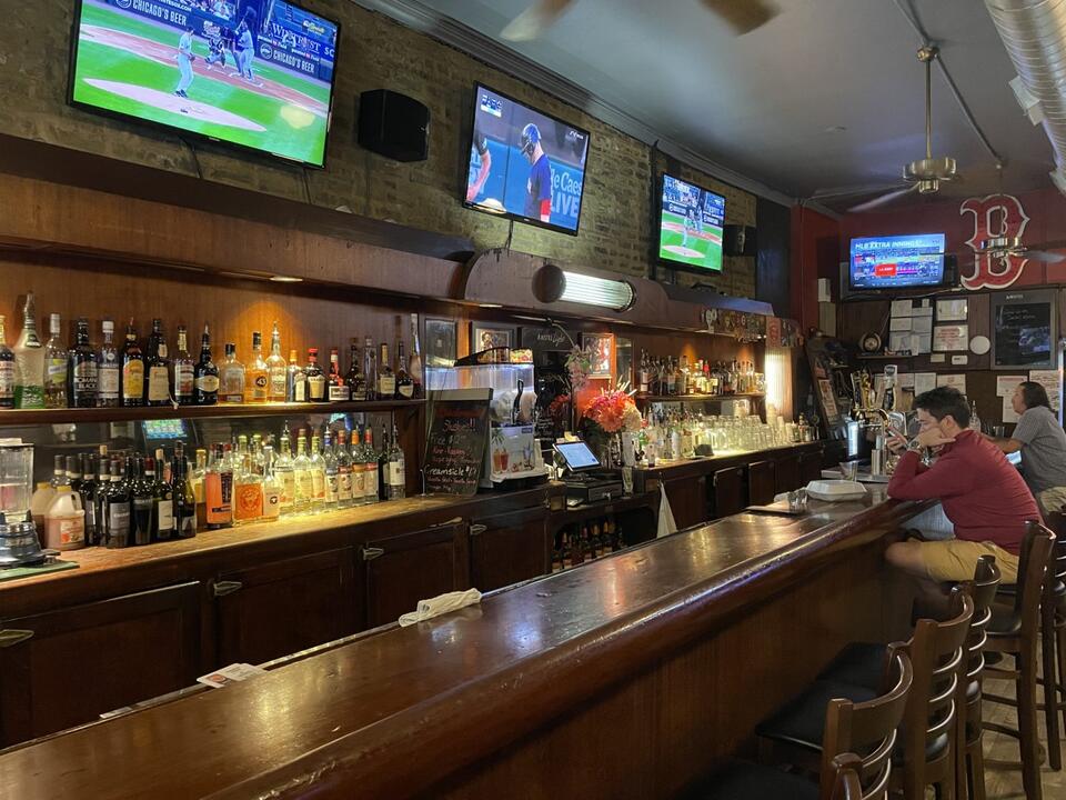 Lincoln Park’s Armitage Ave. food crawl guide