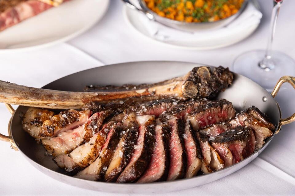 Chicago’s steakhouse boom: Too much beef?