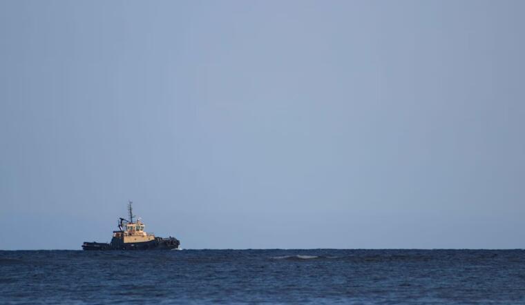 Freshwater mystery beneath Big Island’s waves