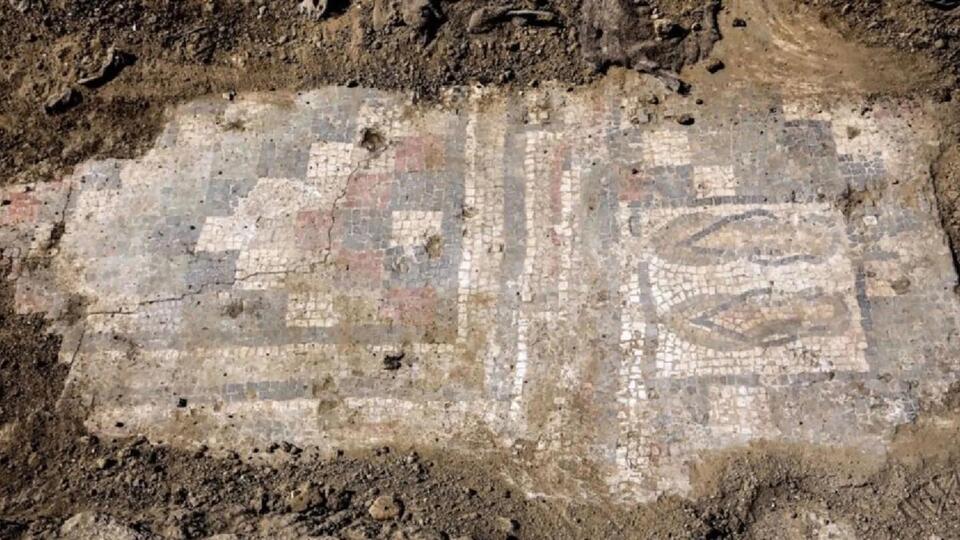 Roman Flip-Flops? 👡 Ancient Fashion Drama!