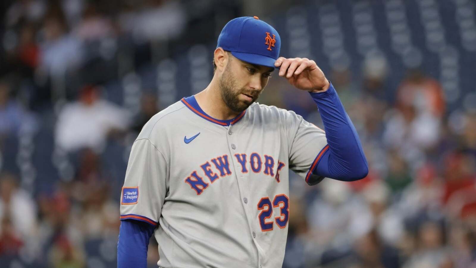 Peterson dominates, Mets finally flex
