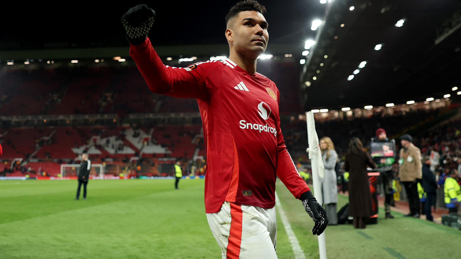 Casemiro’s legs gone—time for fresh blood?