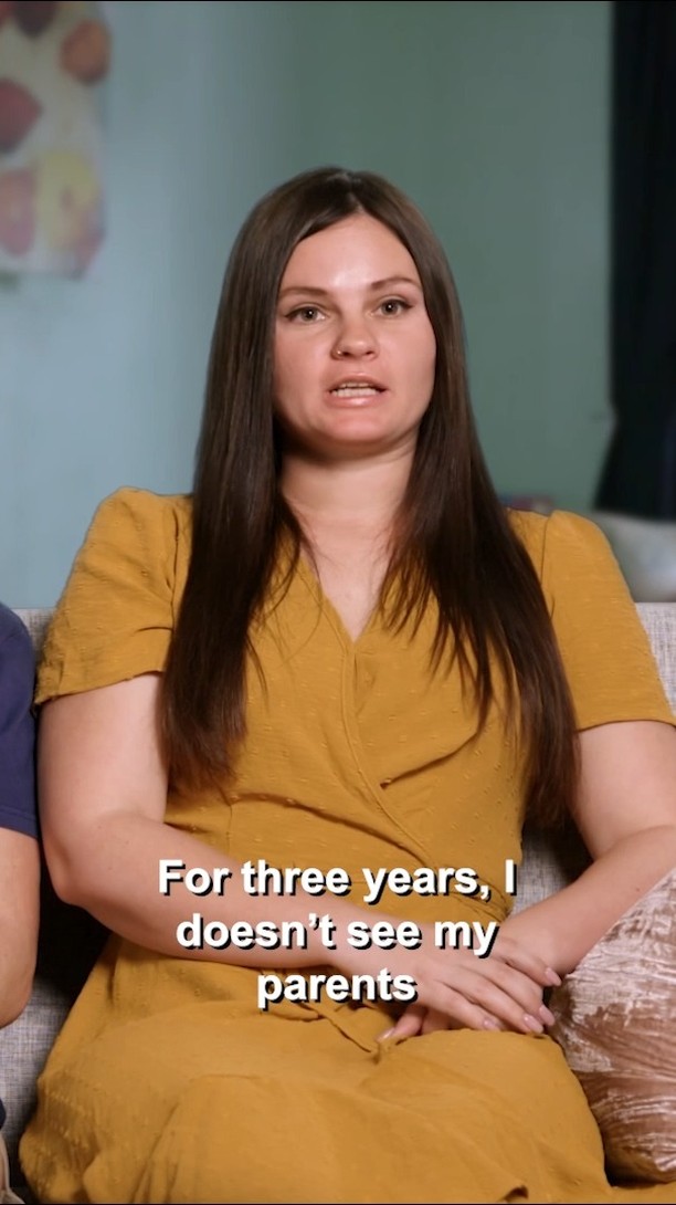 Julia Needs Space from Brandon’s Mom 😬