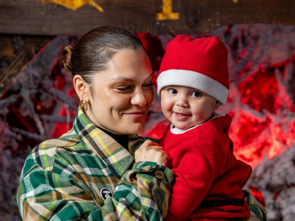 Jessie J Opens Up About Cancer & Mom Guilt