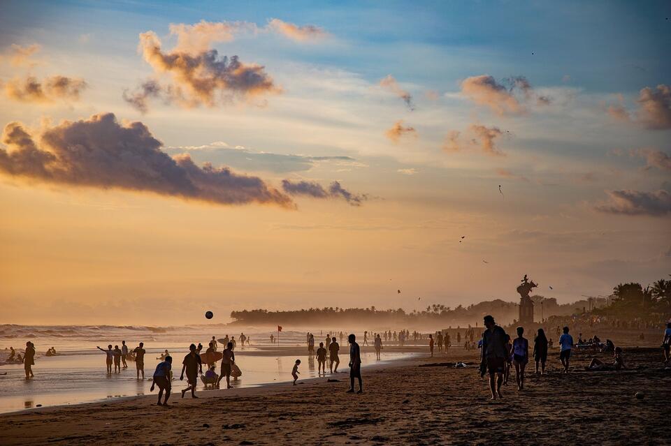 Bali & Mexico: Paradise or Tourist Trap?