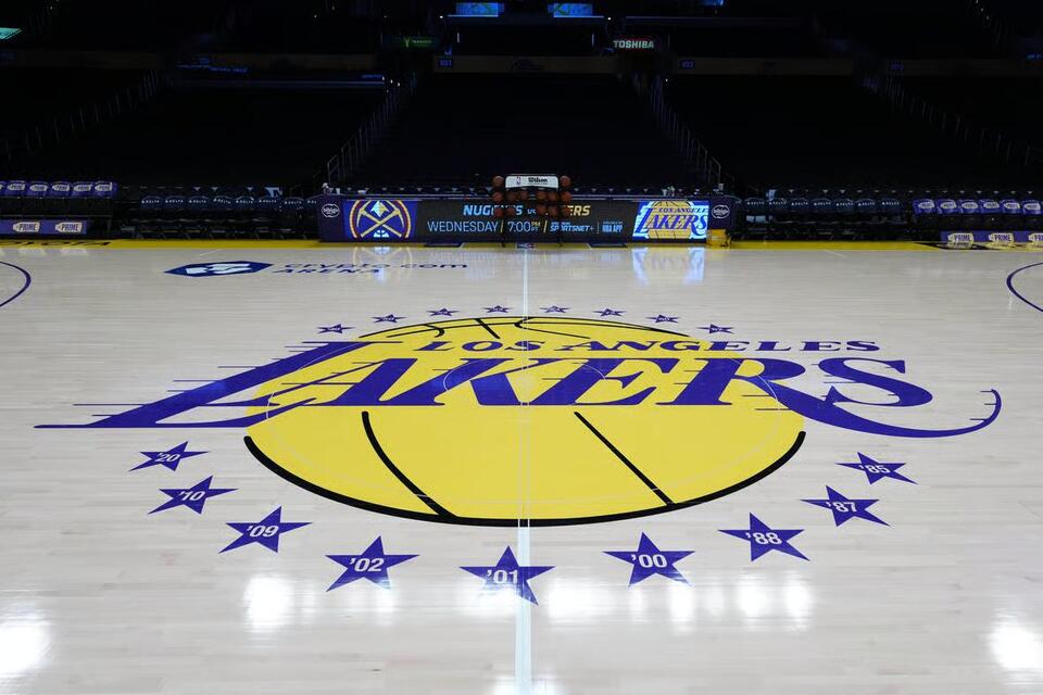 Vooch Shuts Down Lakers Buyout Buzz