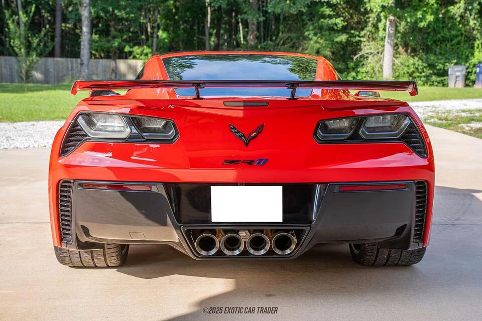 Corvette ZR1: 776 Miles of Pure Power