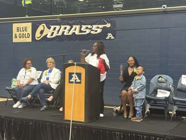 Akron schools get a fresh start with new leader