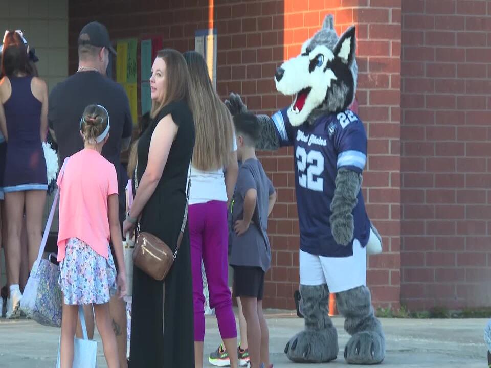 Burlington’s $5K boost for Amarillo schools