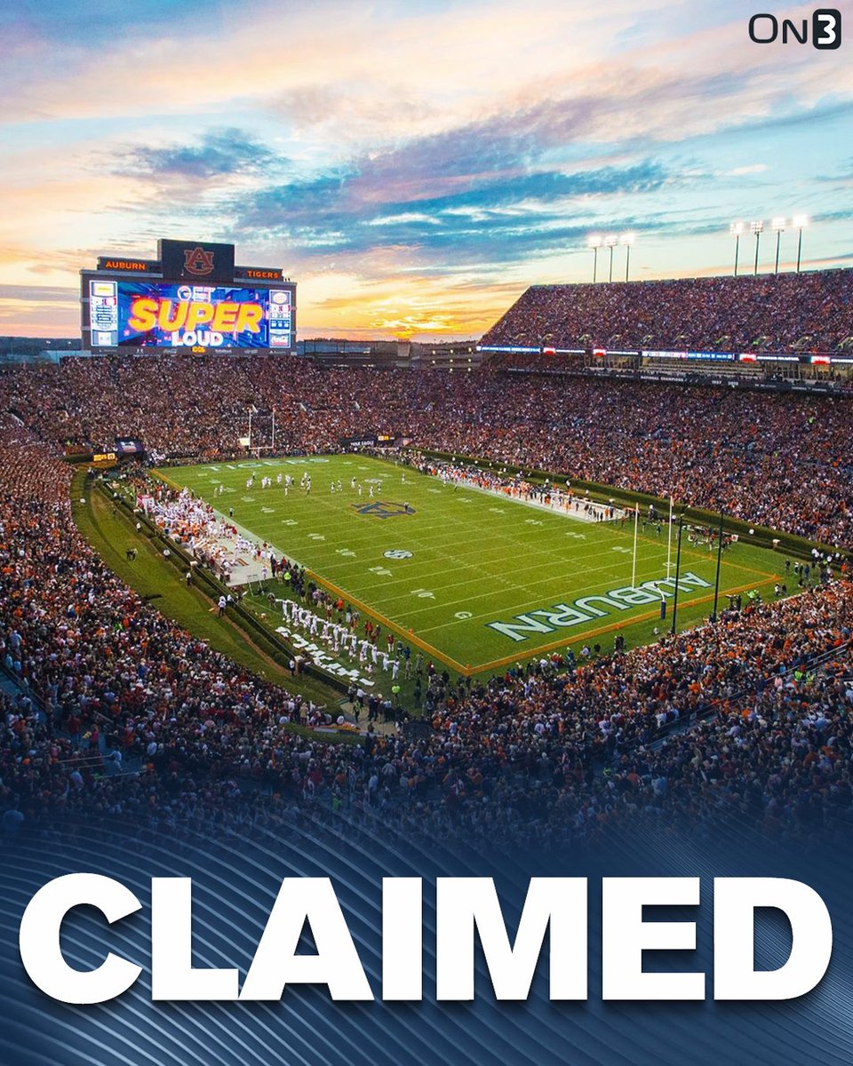 Auburn’s wild banner move has fans buzzing