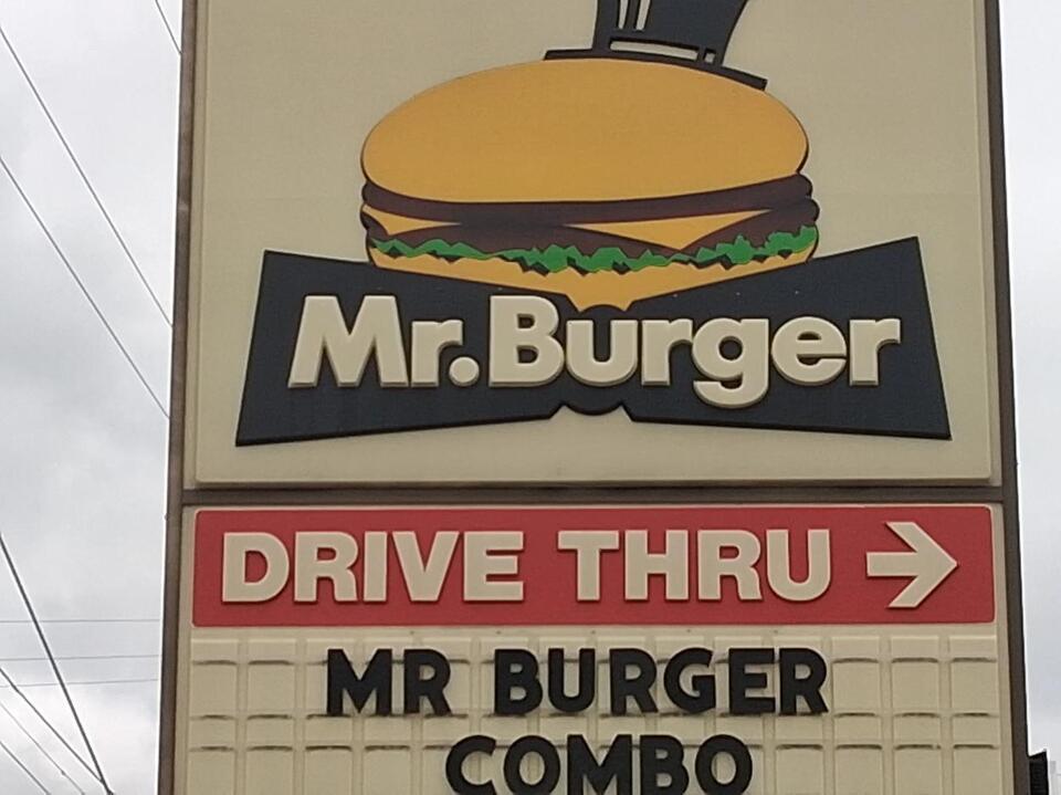 Grand Rapids says goodbye to Mr. Burger’s founder